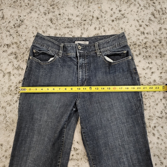 Chico's Platinum SZ 2/12 Mid Rise Embellished Straight Leg Stretch Jeans - Picture 6 of 11